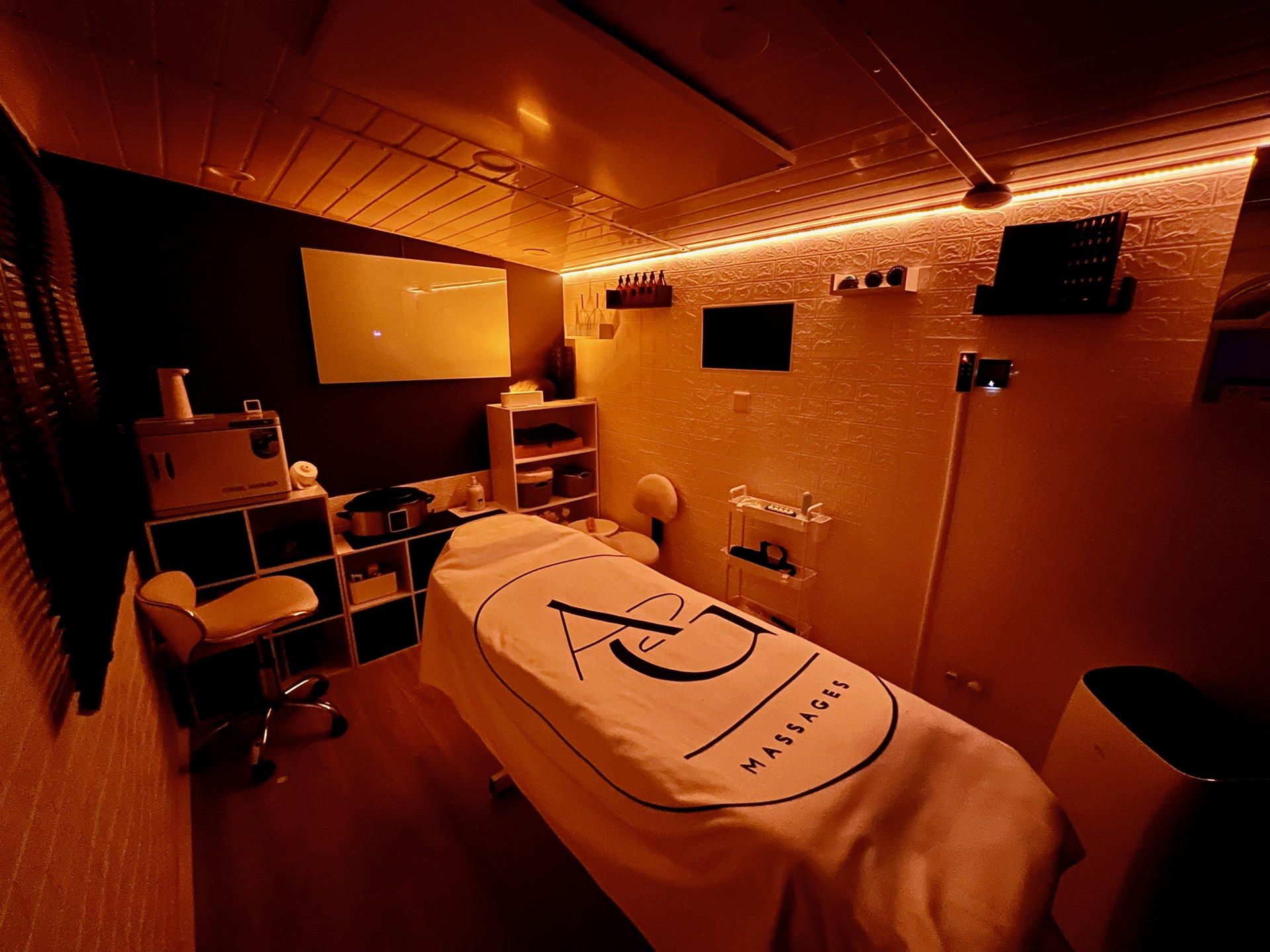 AG Massages — therapy session